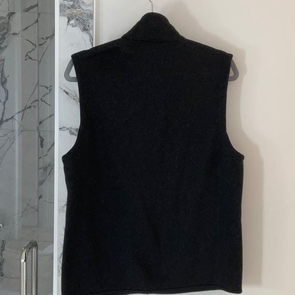 Patagonia Black Vest - Picture 4 of 6